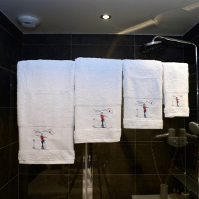 Bath Towel Champion 50x100cm