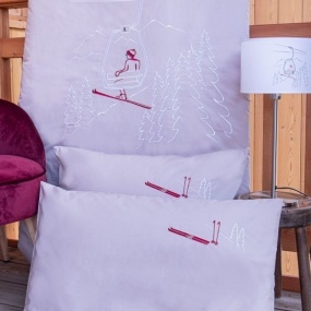 Taupe pillowcase with ski 20 x 28 in