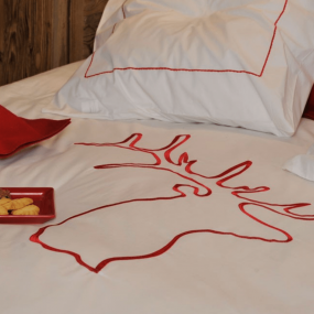 Duvet cover set with Red...