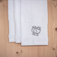 White guest towel with sheeps 12x20 in (pack of 3)
