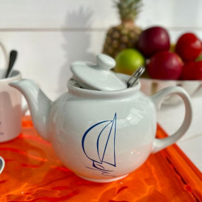 Sailboat teapot