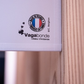 Logo Made in France dell'applique da parete Sciatore di fondo.