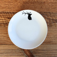 Dessert plates with deer (pack of 6)