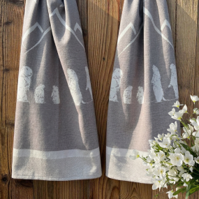 Chocolate marmot kitchen...